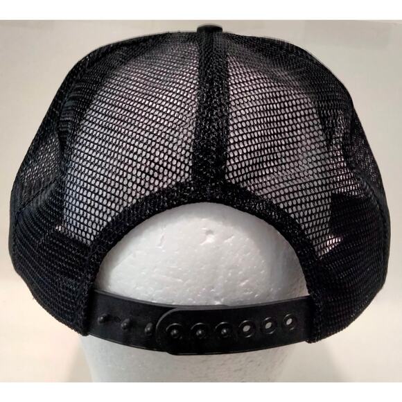 Vintage Las Vegas Snapback Hat Black Gold Mesh Trucker Cap Roped Made In Taiwan - Picture 5 of 7